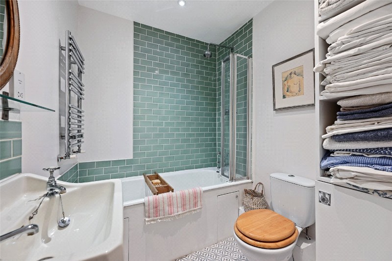 Goldhawk Road, London, W12