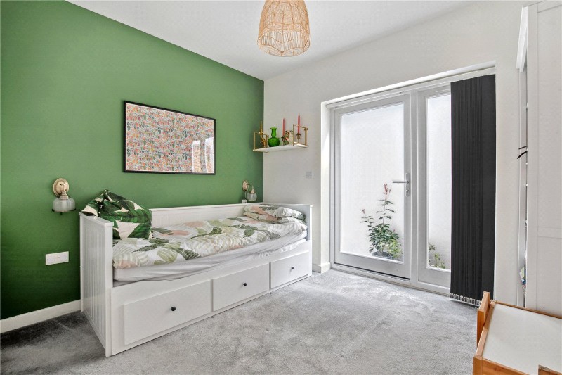 Fontenoy Road, London, SW12