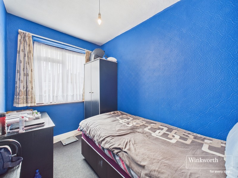 Grove Crescent, London, NW9