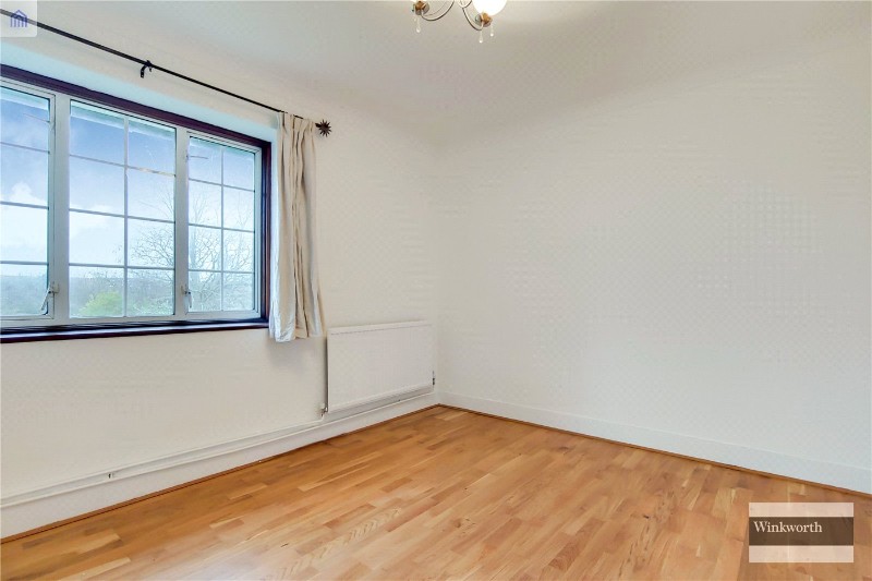 Roe Lane, Kingsbury, London, NW9