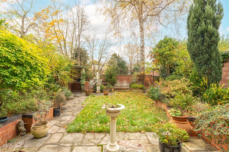 Portland Place West, Leamington Spa, Warwickshire, CV32