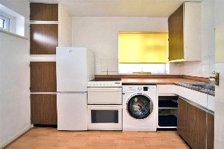 Bridges Lane, Croydon, CR0