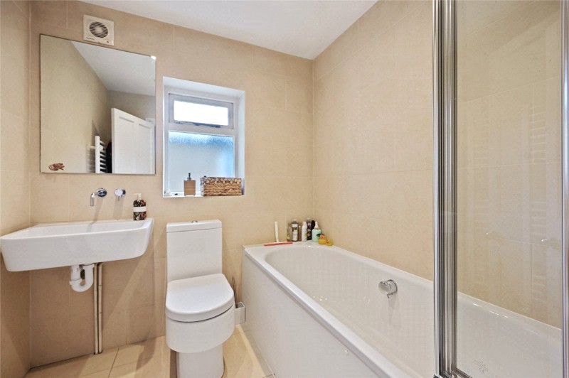 Godolphin Road, London, W12