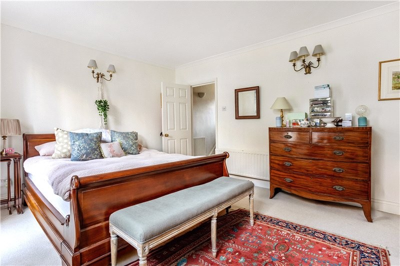 Montford Place, London, SE11