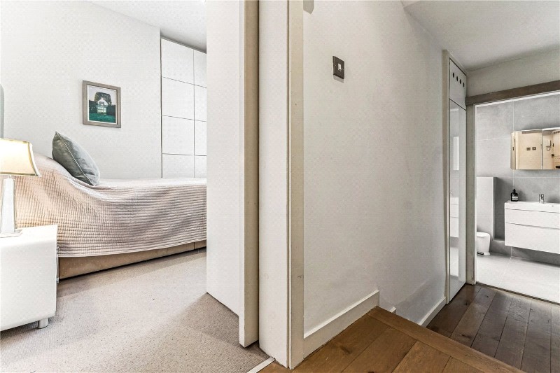 Colville Road, London, W11