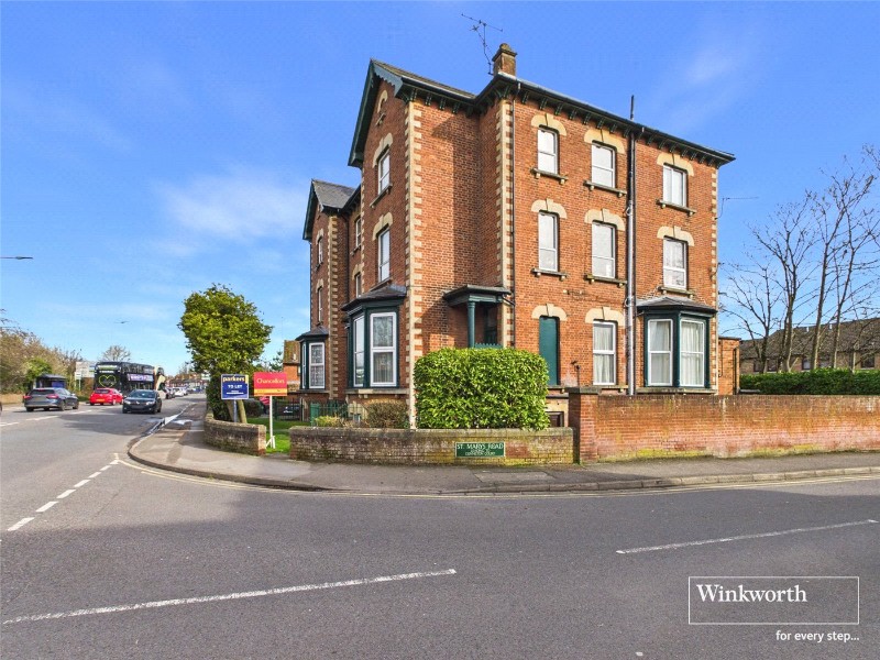 London Road, Newbury, Berkshire, RG14