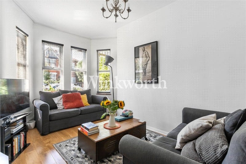 Park Avenue, London, N13