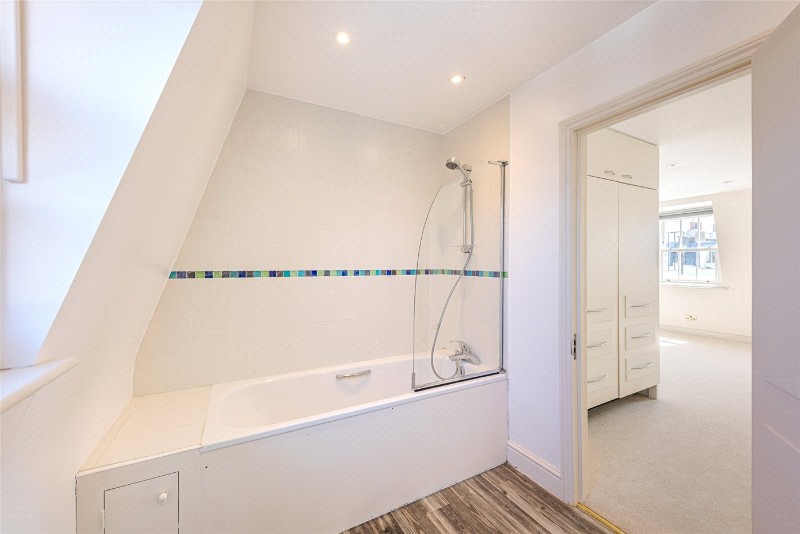 Winchester Street, London, SW1V
