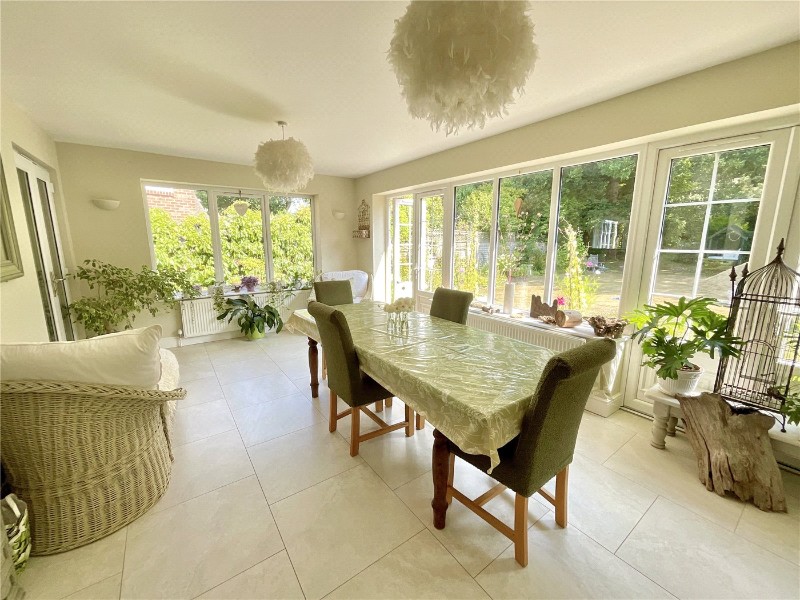 Shelley Close, Highcliffe, Dorset, BH23