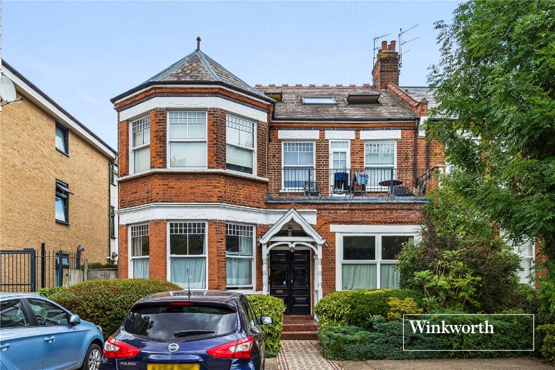 Etchingham Park Road, Finchley, London, N3