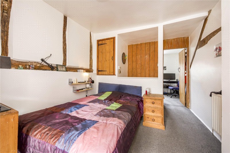 West Street, Farnham, Surrey, GU9