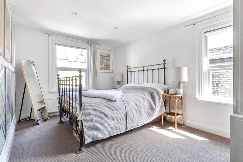Noyna Road, London, SW17