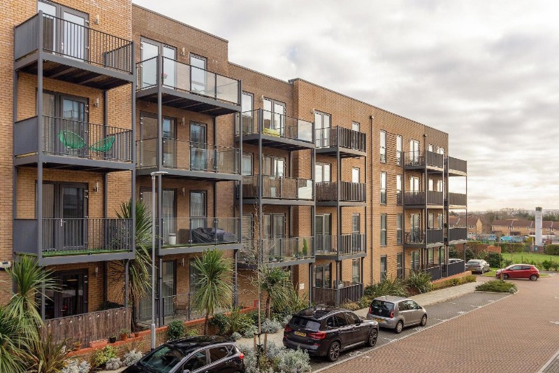 Apple Yard, London, SE20
