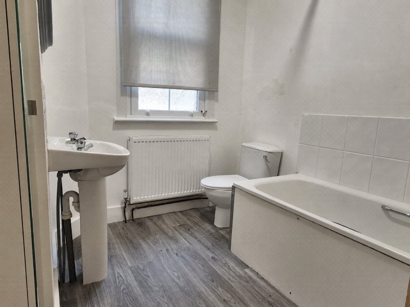 West End Lane, Barnet, EN5