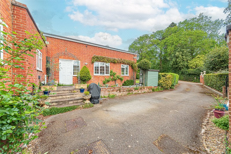 Church Road, Farley Hill, Reading, Berkshire, RG7