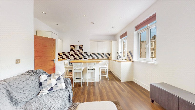 Torriano Avenue, London, NW5