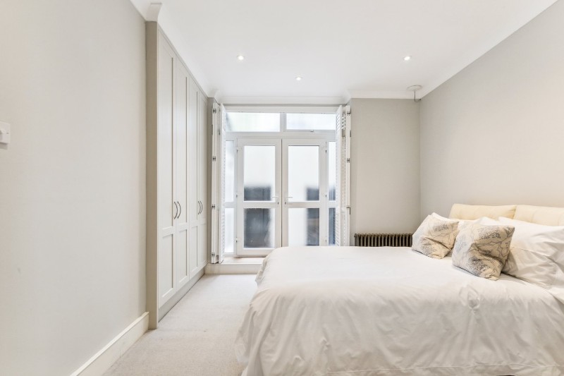 Porchester Square, Bayswater, W2