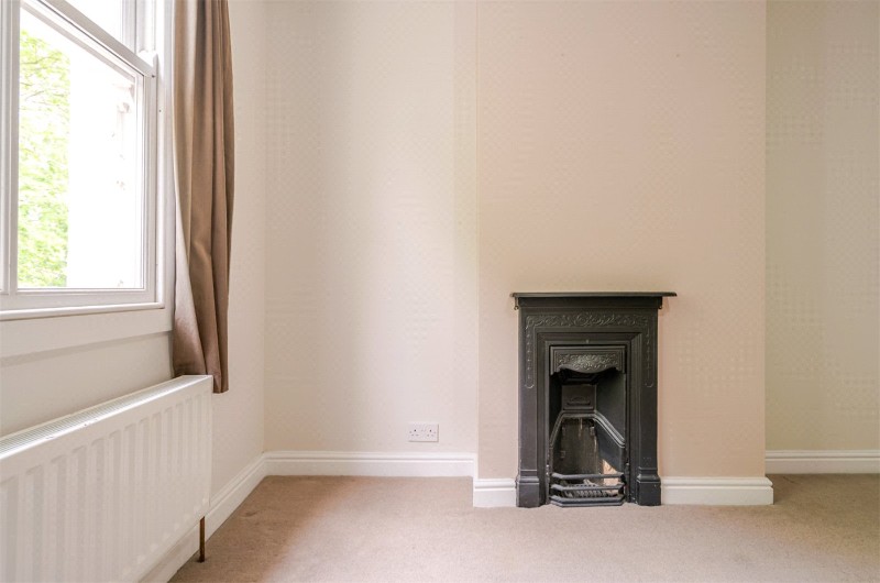 Clapham Square, Leamington Spa, Warwickshire, CV31
