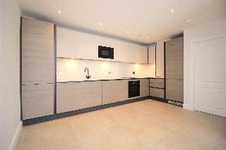 Broadway, Leigh-on-Sea, Essex, SS9