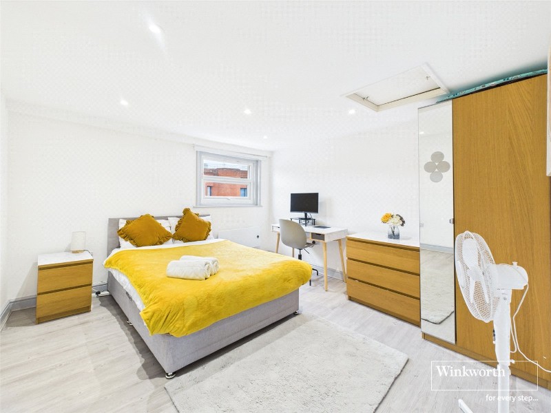 Castle Street, Reading, Berkshire, RG1