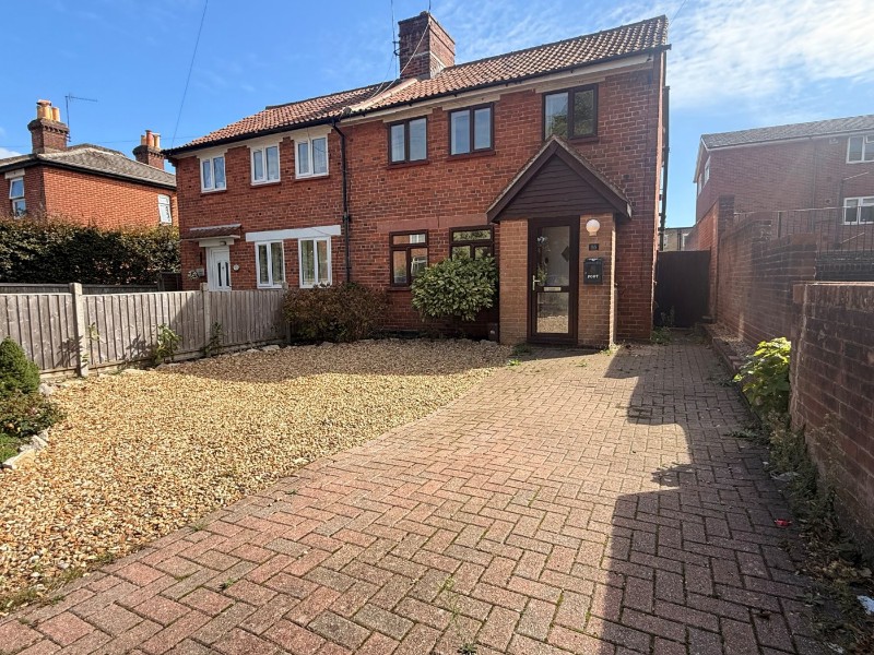 Roselands Gardens, Southampton, Hampshire, SO17