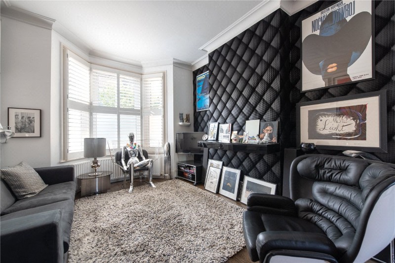Purves Road, London, NW10