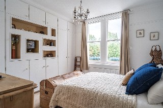 Valley Road, London, SW16