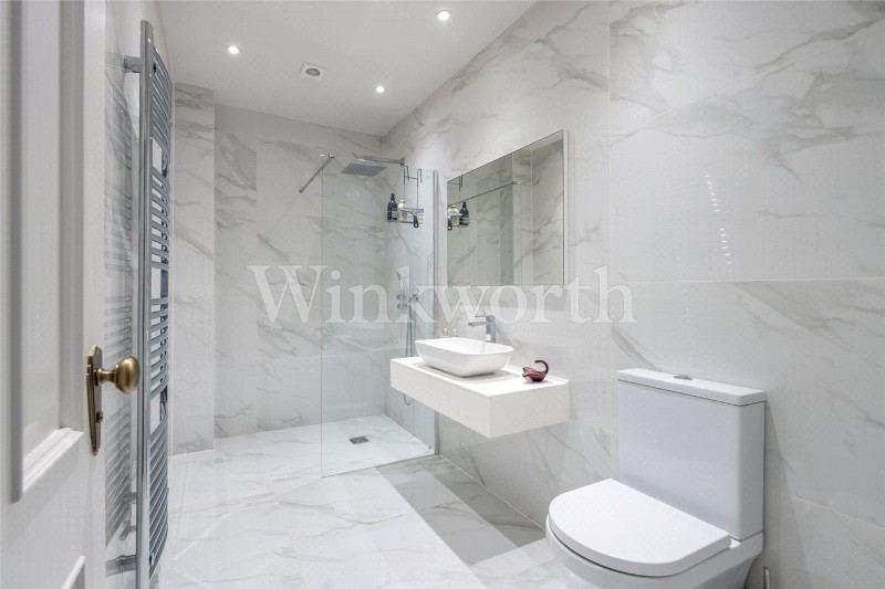 Sanderstead Avenue, London, NW2