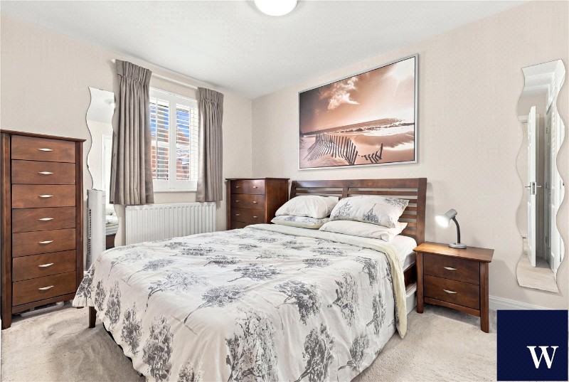 Honiton Gardens, Mill Hill East, London, NW7