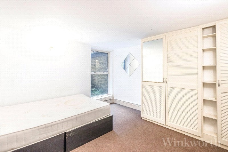 Ommaney Road, London, SE14