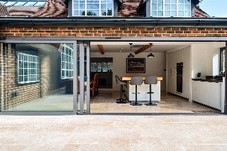 Crooksbury Road, Farnham, Surrey, GU10