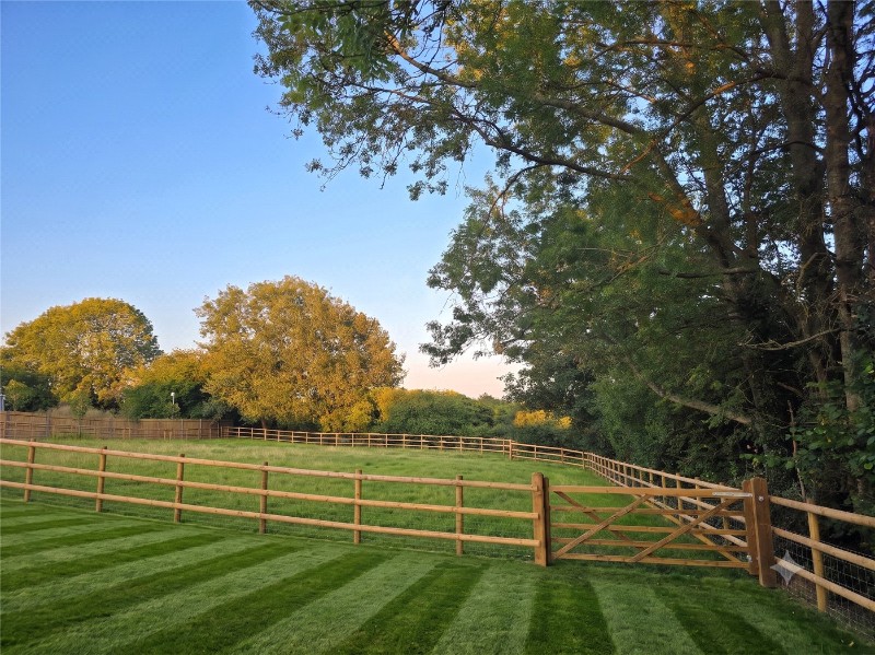 Fox Hill, Farley Hill, Reading, Berkshire, RG7