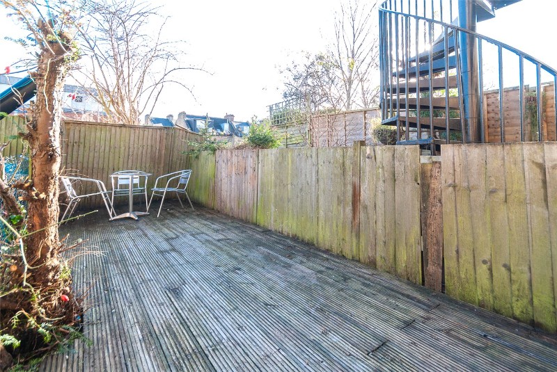 Fairbridge Road, London, N19