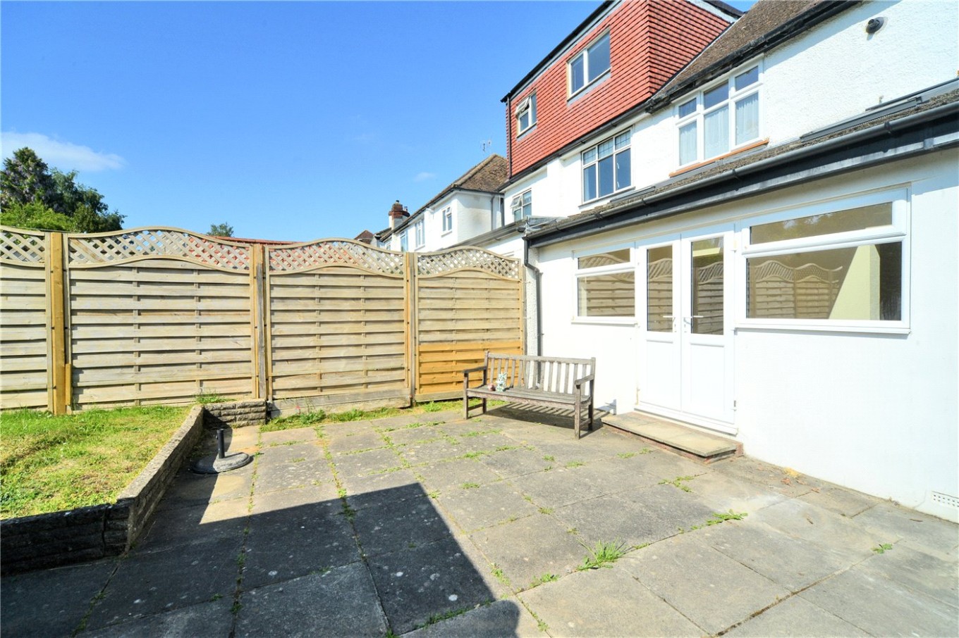 3 bedroom property for sale in Chipstead Way, Banstead, Surrey, SM7