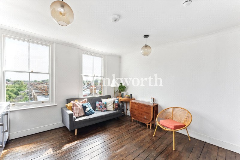 Grand Parade, Green Lanes, London, N4