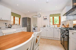 Bishops Drive, Wokingham, Berkshire, RG40