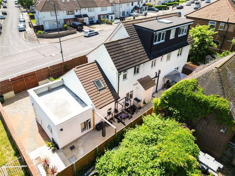 Kingsbury Road, Kingsbury, London, NW9
