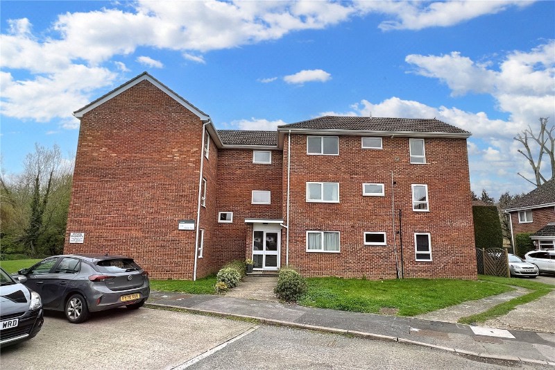 Oakley, Northcroft, Wooburn Green, HP10