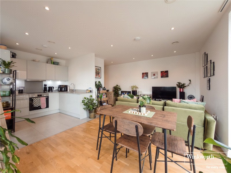 Station Approach, Ruislip, HA4