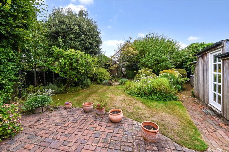 College Street, Petersfield, Hampshire, GU31