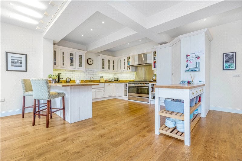 Ferry Road, Barnes, London, SW13