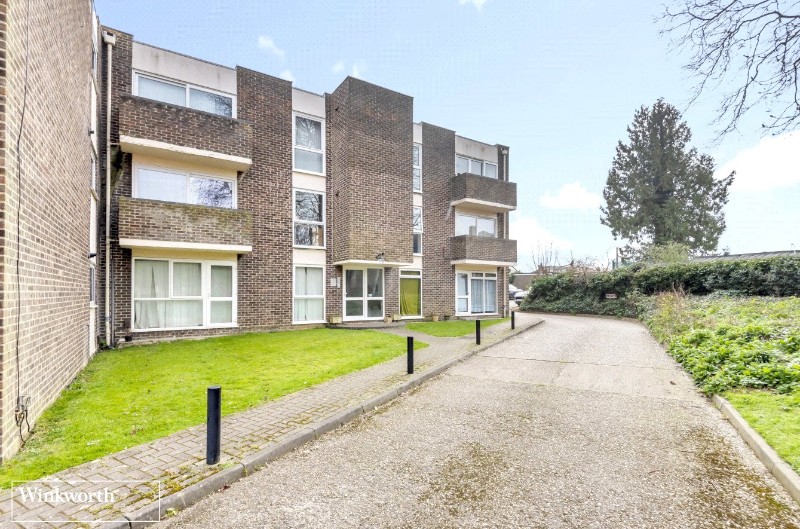 Lisa Court, Downsland Road, Basingstoke, RG21