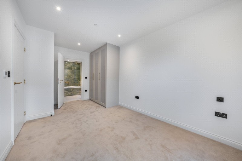 Watermeadow Lane, London, SW6