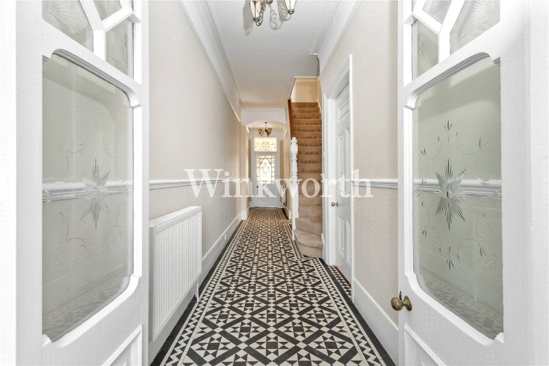 Fox Lane, London, N13
