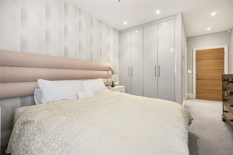 Coombehurst Close, Hadley Wood, EN4