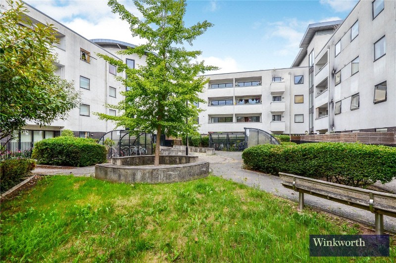 Apple Grove, Harrow, HA2
