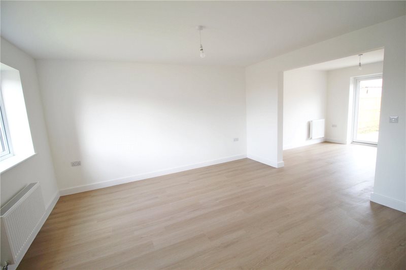 Farnborough Close, Pinchbeck, Spalding, PE11