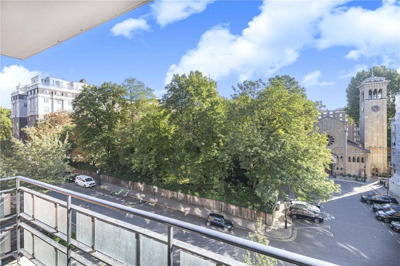 Ennismore Gardens, London, SW7