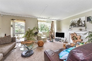 Winchester Road, Petersfield, Hampshire, GU32