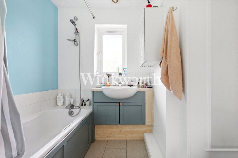 Castleview Close, London, N4